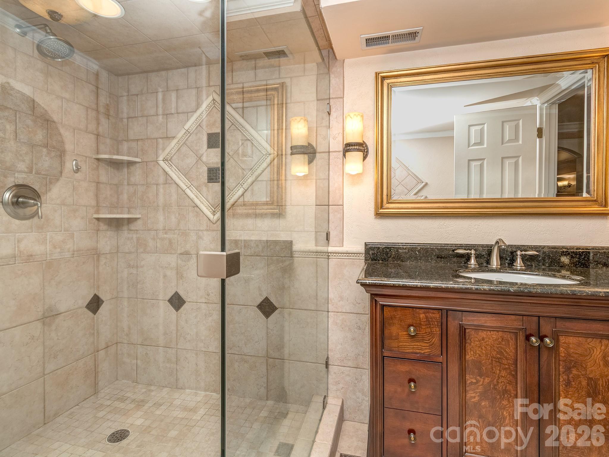 1636 Heatherloch Drive Gastonia NC 28054