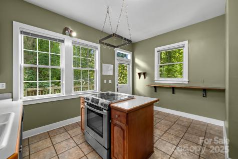5 Parker Road Asheville NC 28803