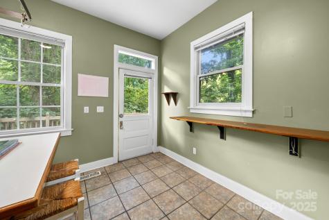 5 Parker Road Asheville NC 28803