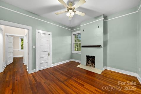 5 Parker Road Asheville NC 28803