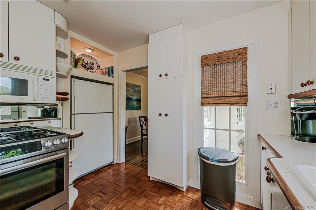 3035 Hanson Drive Charlotte NC 28207