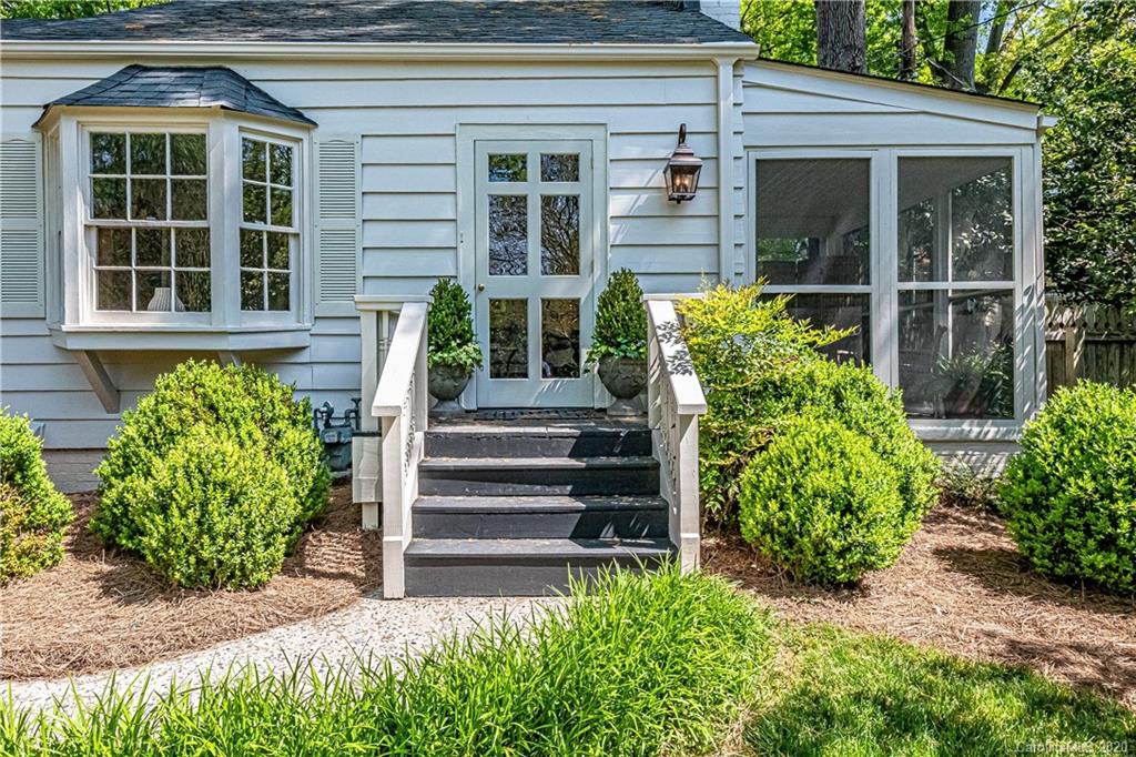 3035 Hanson Drive Charlotte NC 28207