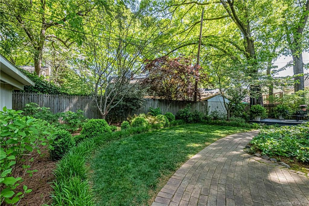 3035 Hanson Drive Charlotte NC 28207
