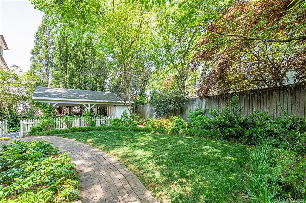 3035 Hanson Drive Charlotte NC 28207