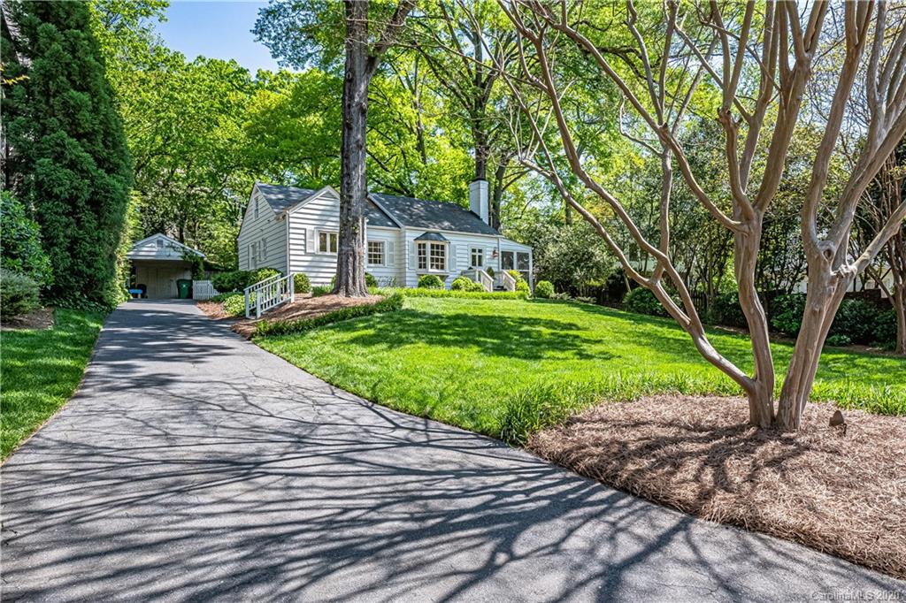 3035 Hanson Drive Charlotte NC 28207