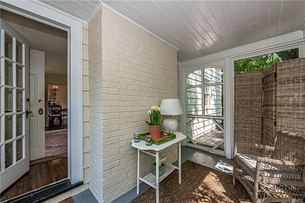 3035 Hanson Drive Charlotte NC 28207