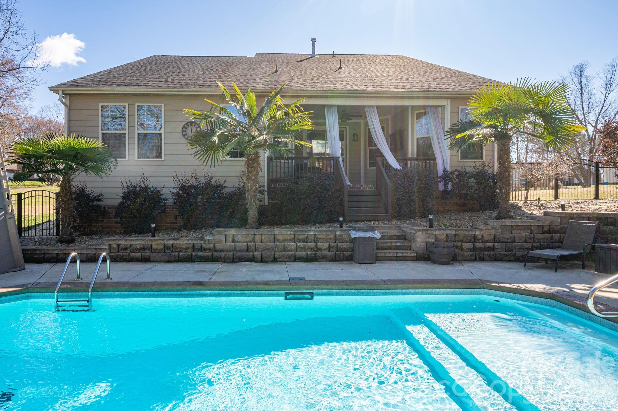 1819 Chesterfield Drive Belmont NC 28012