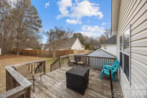 1547 Tammy Court Kannapolis NC 28083