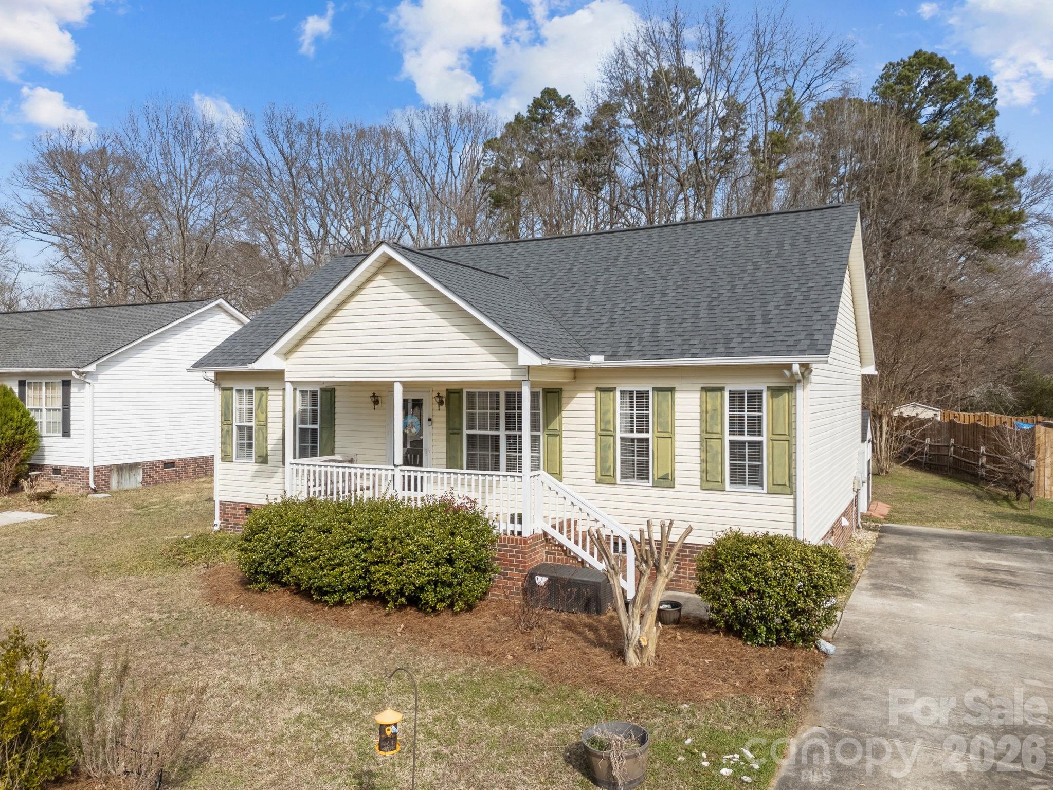 1547 Tammy Court Kannapolis NC 28083