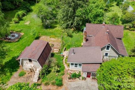 1492 Murray Road Canton NC 28716