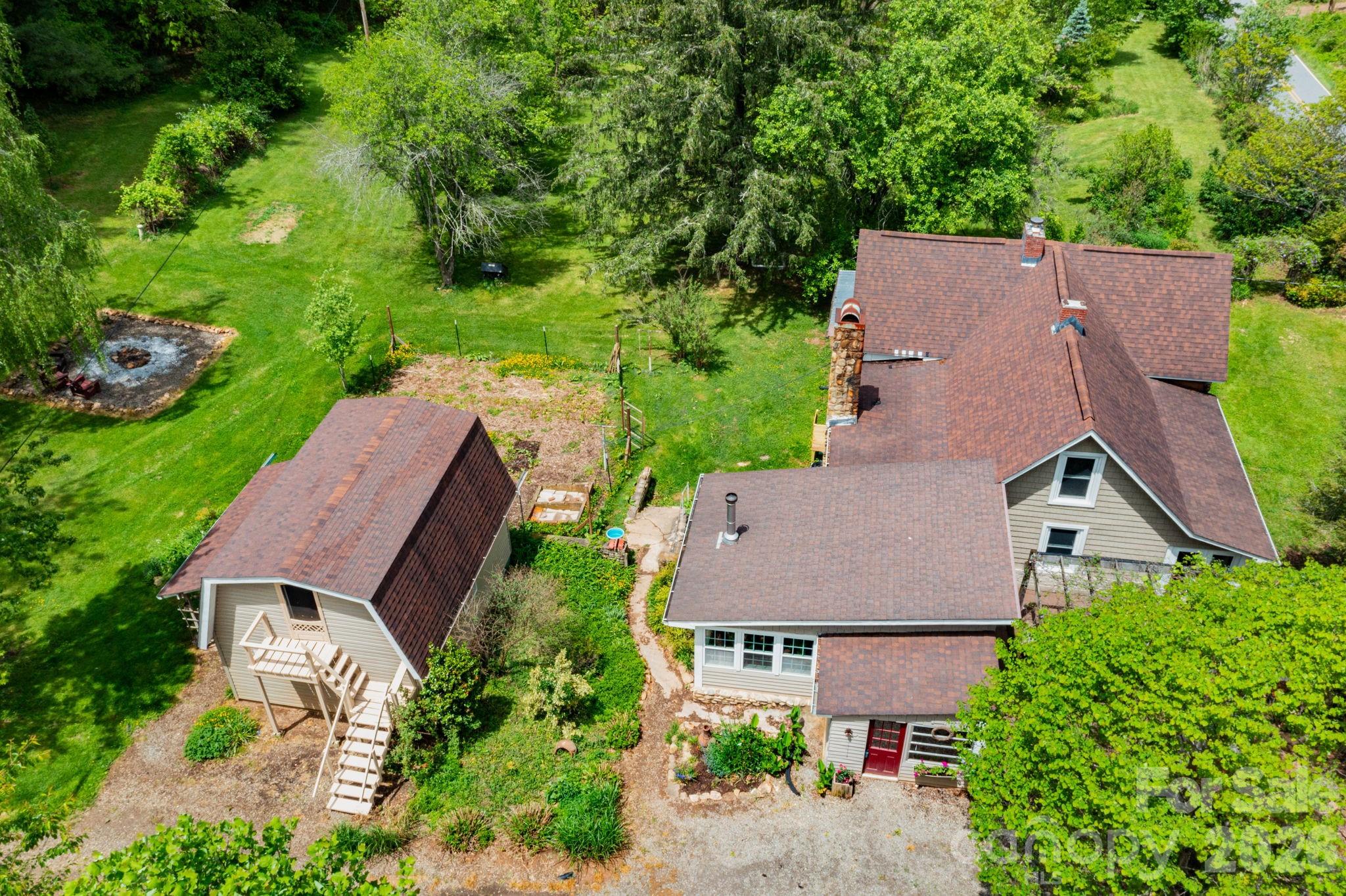 1492 Murray Road Canton NC 28716