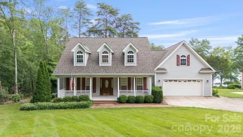 9372 Island Point Road Sherrills Ford NC 28673