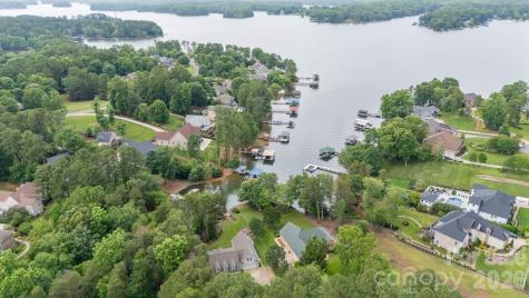 9372 Island Point Road Sherrills Ford NC 28673