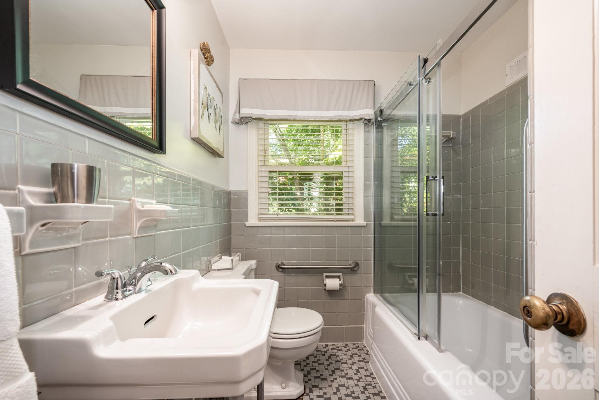 3125 Loma Lane Charlotte NC 28205