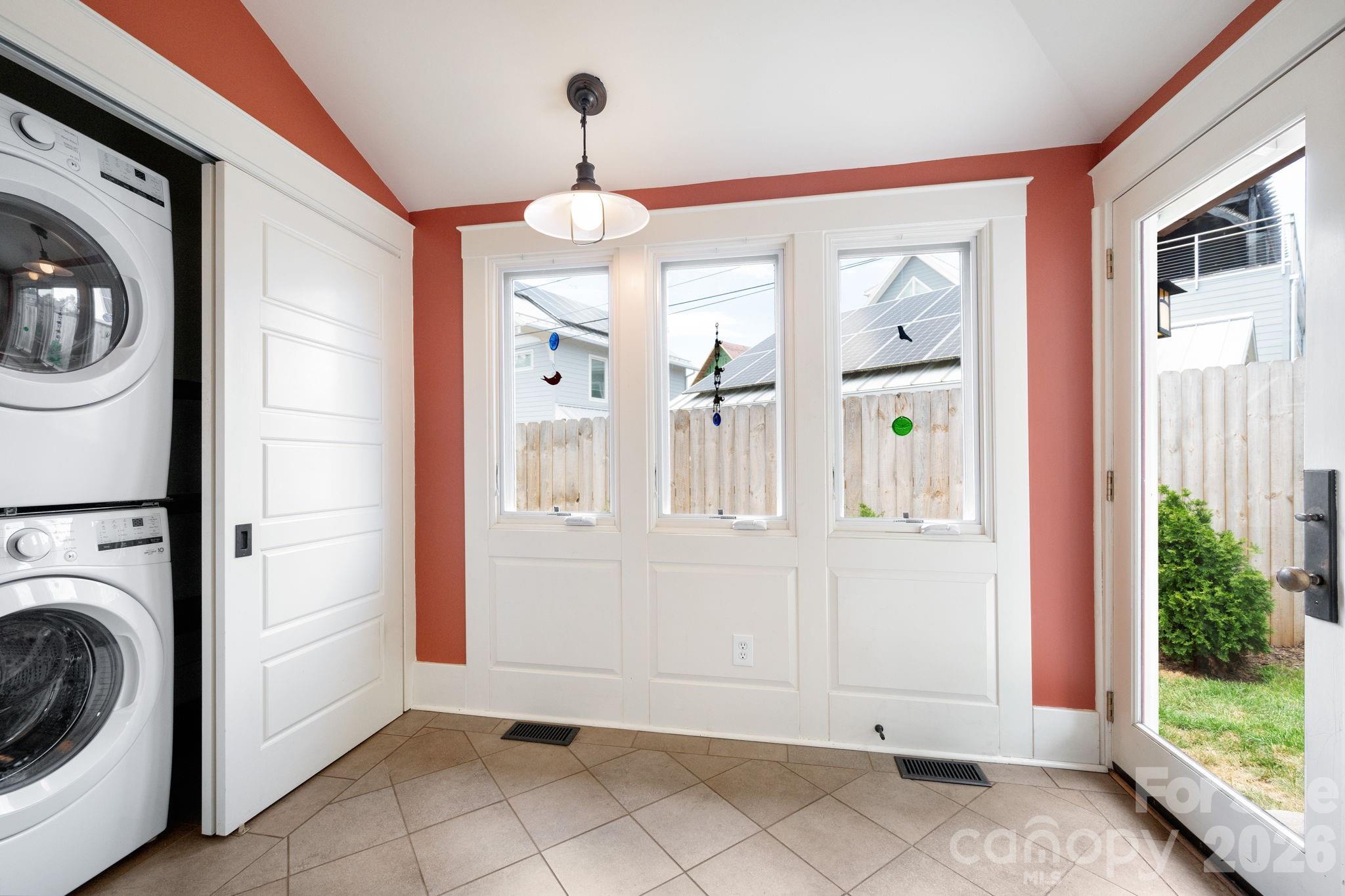 30 Monroe Place Asheville NC 28801