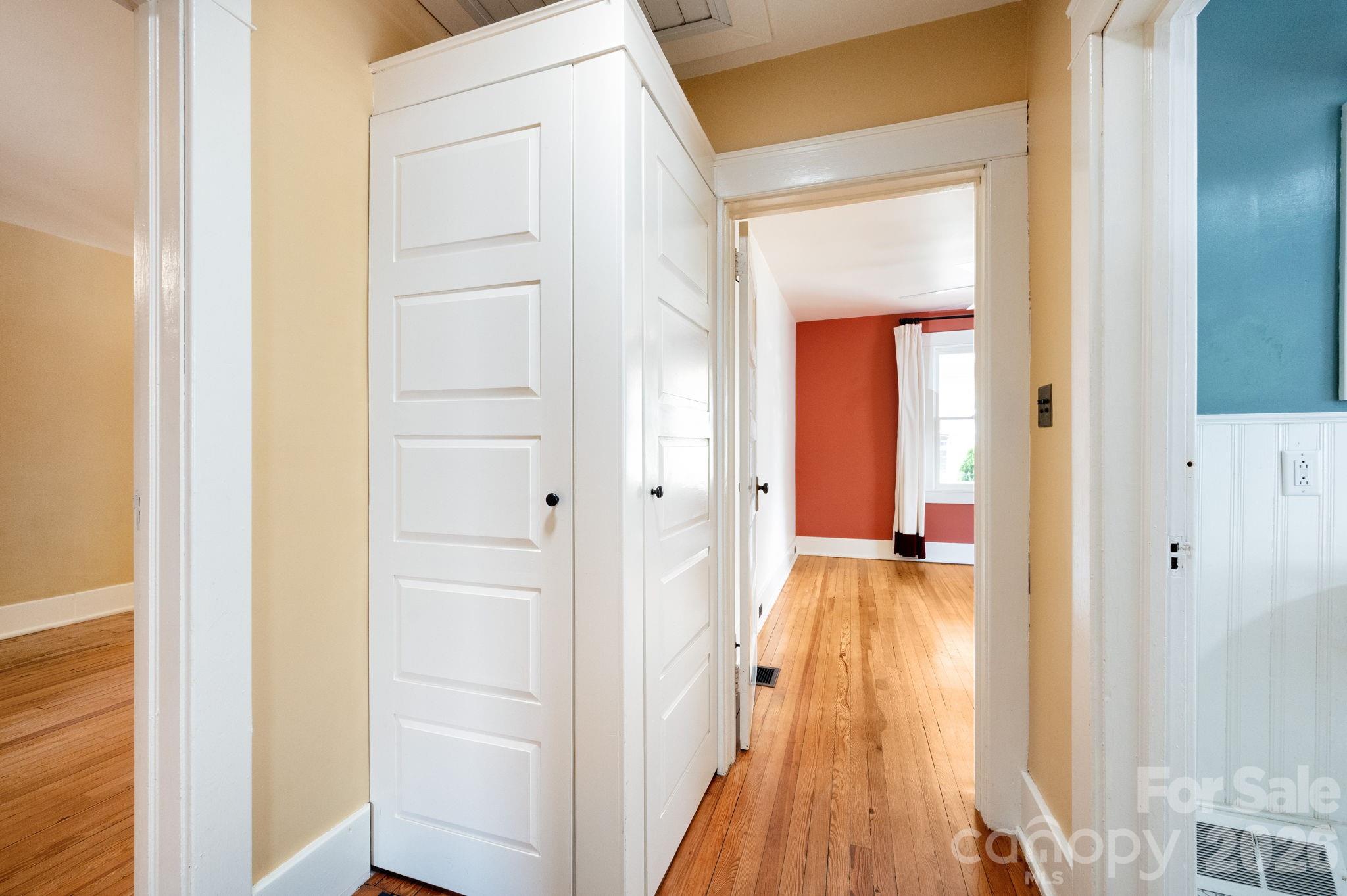 30 Monroe Place Asheville NC 28801