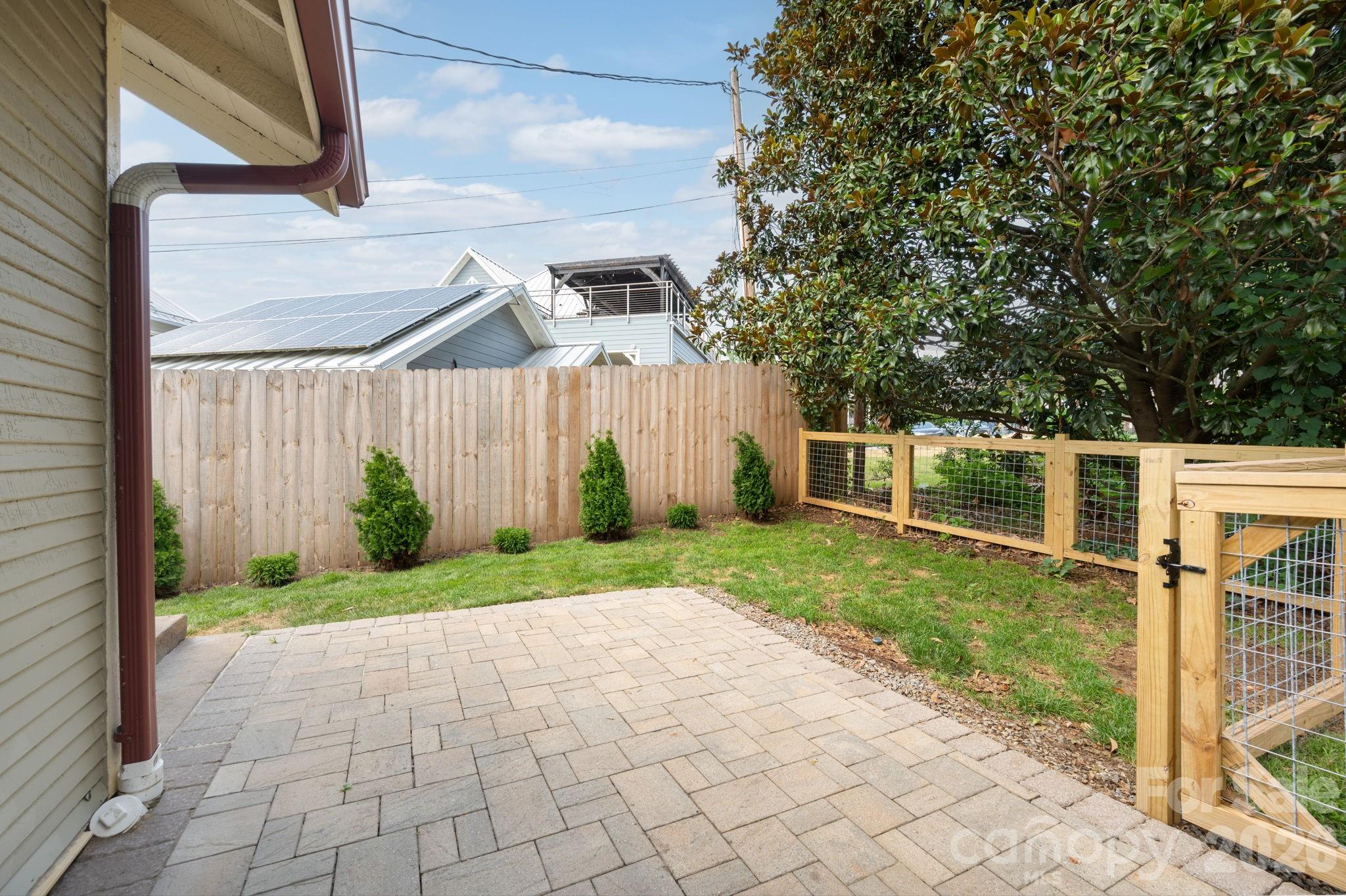 30 Monroe Place Asheville NC 28801