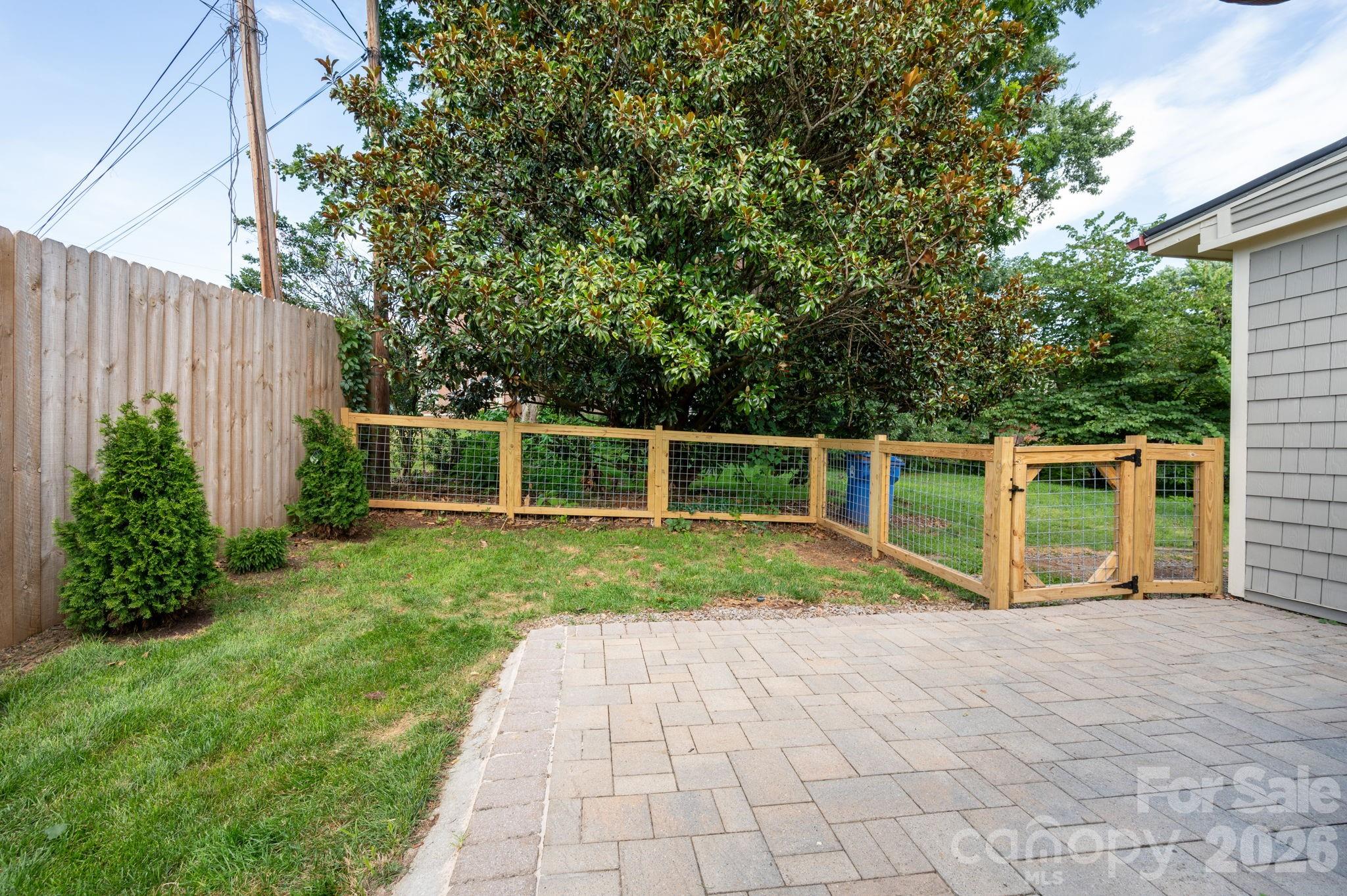 30 Monroe Place Asheville NC 28801