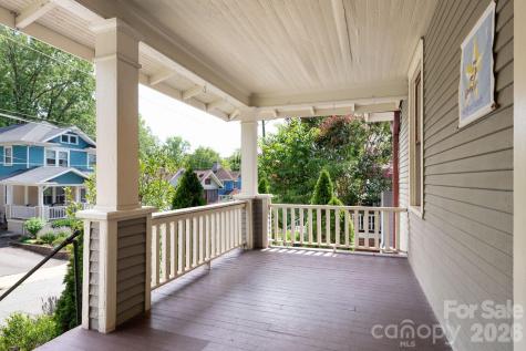 30 Monroe Place Asheville NC 28801