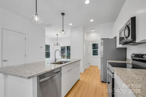 2 Cub Road Asheville NC 28806