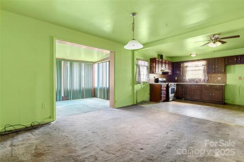 728 Dedmon Drive Charlotte NC 28216