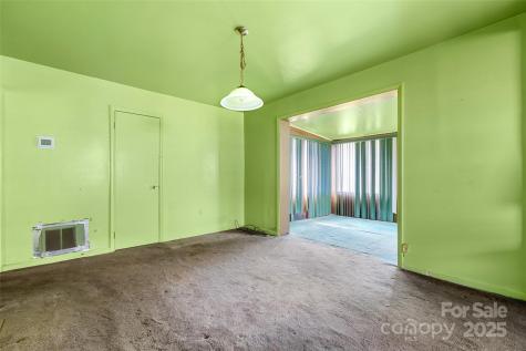 728 Dedmon Drive Charlotte NC 28216