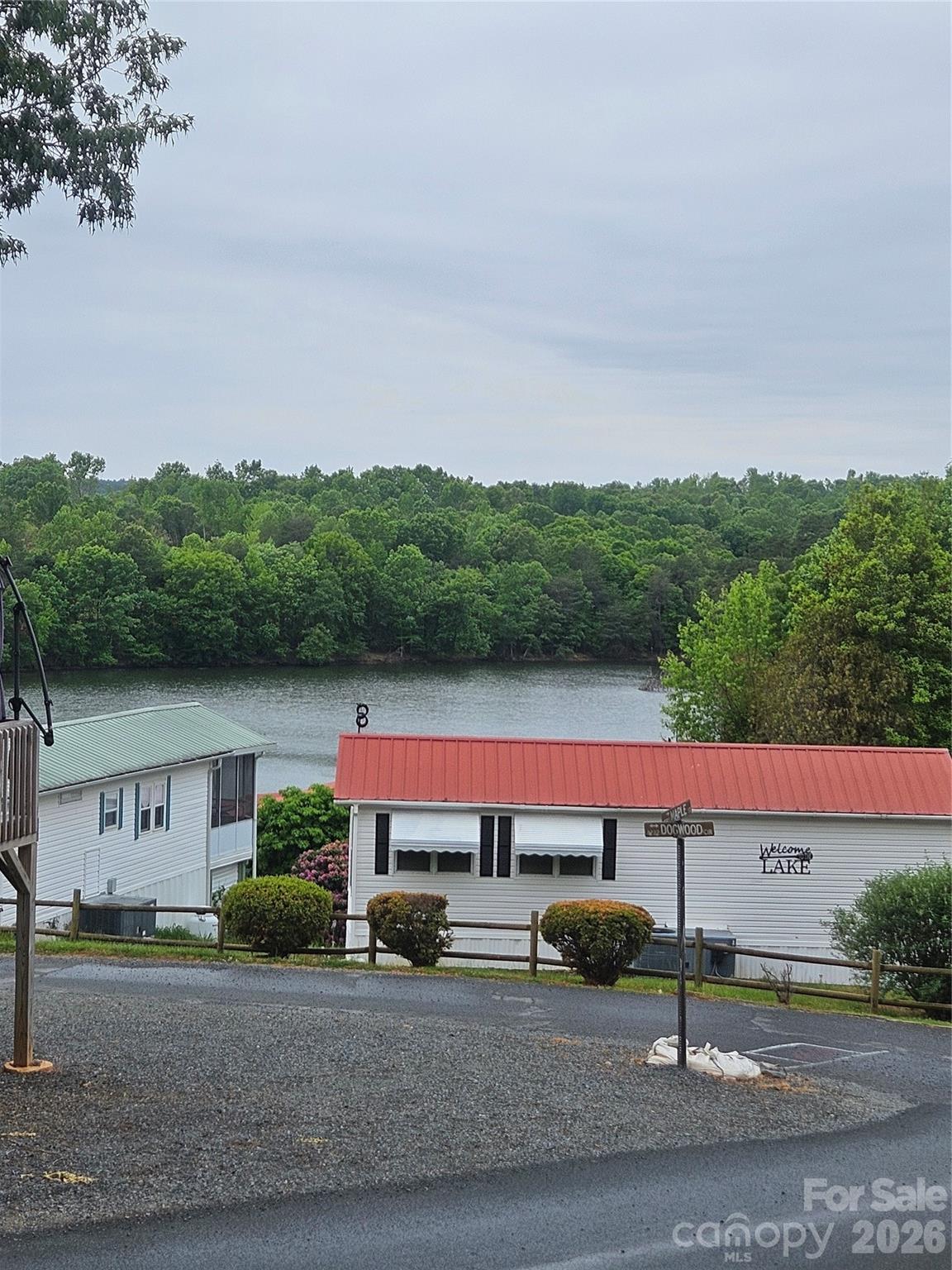 157 Dogwood Circle New London NC 28127