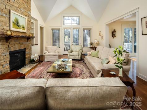 123 Orvis Stone Circle Biltmore Lake NC 28715