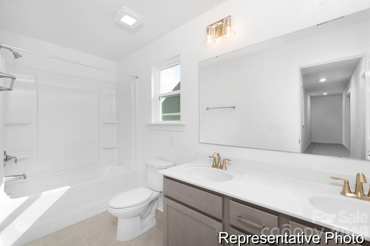 1832 Hunter Oaks Lane Lincolnton NC 28092