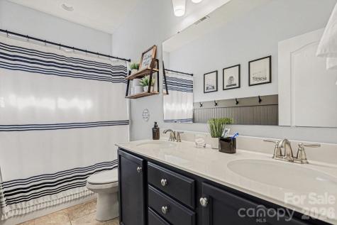 5153 Waterloo Drive Tega Cay SC 29708