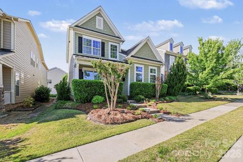 5153 Waterloo Drive Tega Cay SC 29708