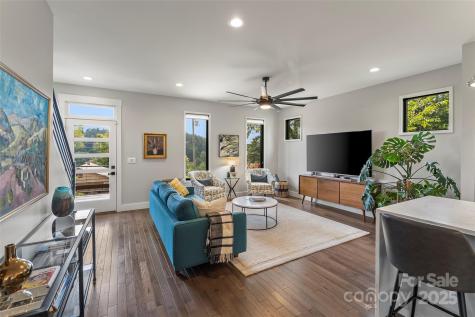 120 Joyner Avenue Asheville NC 28806