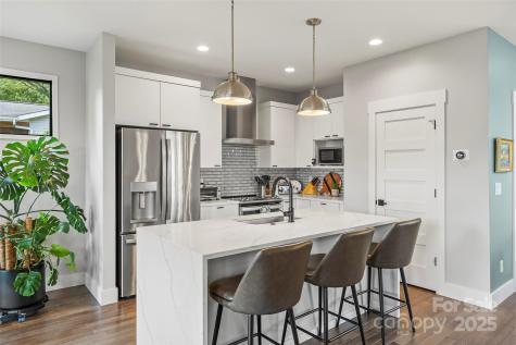 120 Joyner Avenue Asheville NC 28806