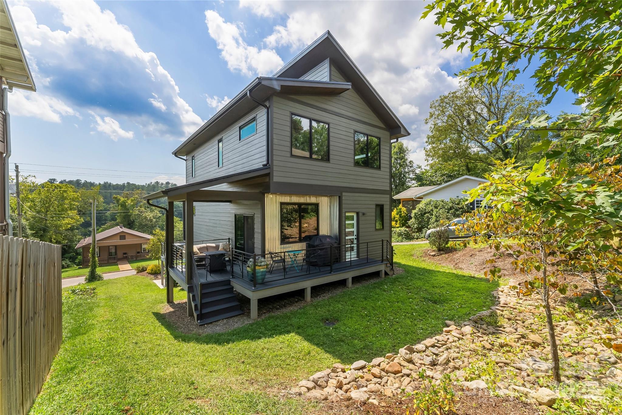 120 Joyner Avenue Asheville NC 28806