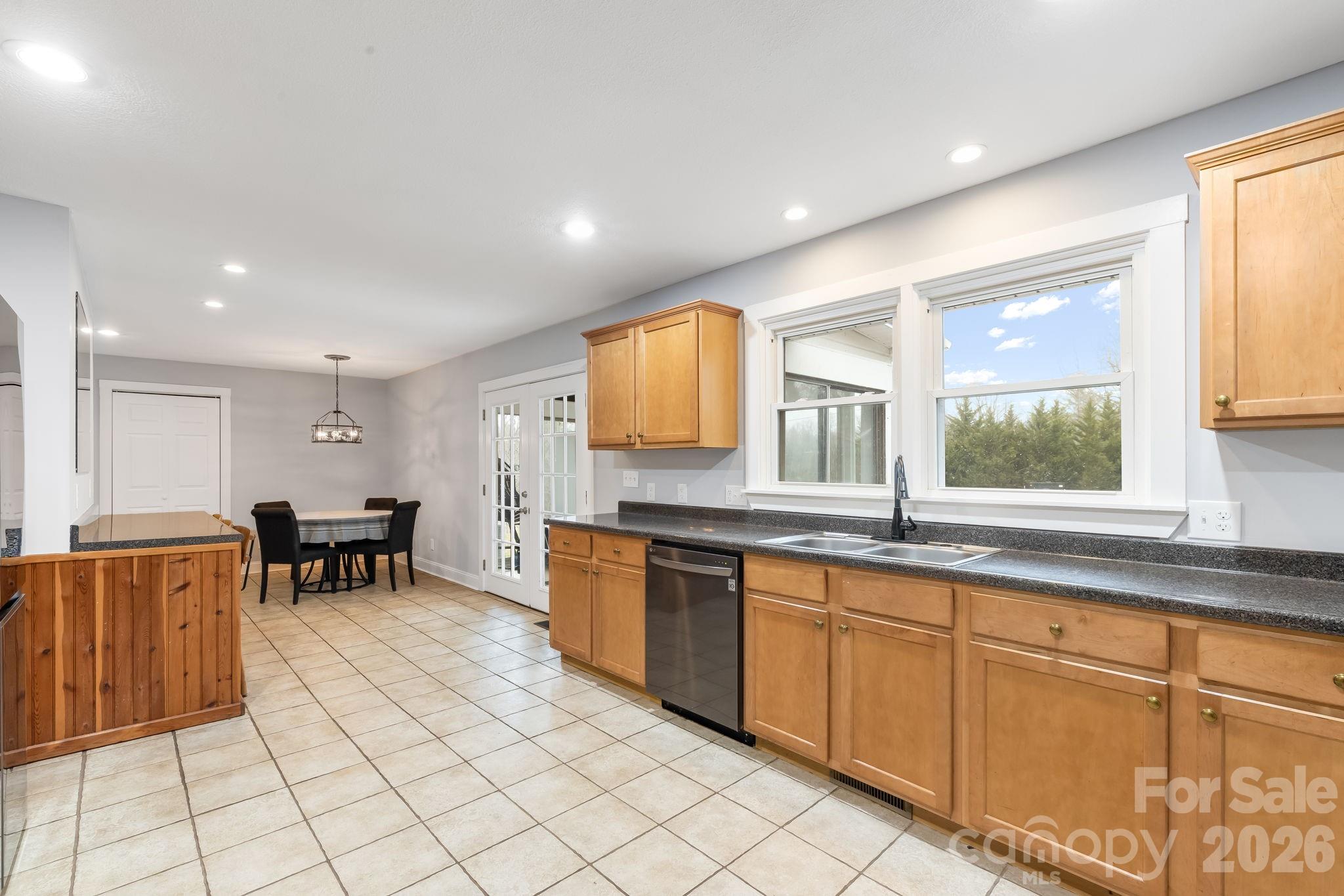 52 Baby Jane Lane Hendersonville NC 28792