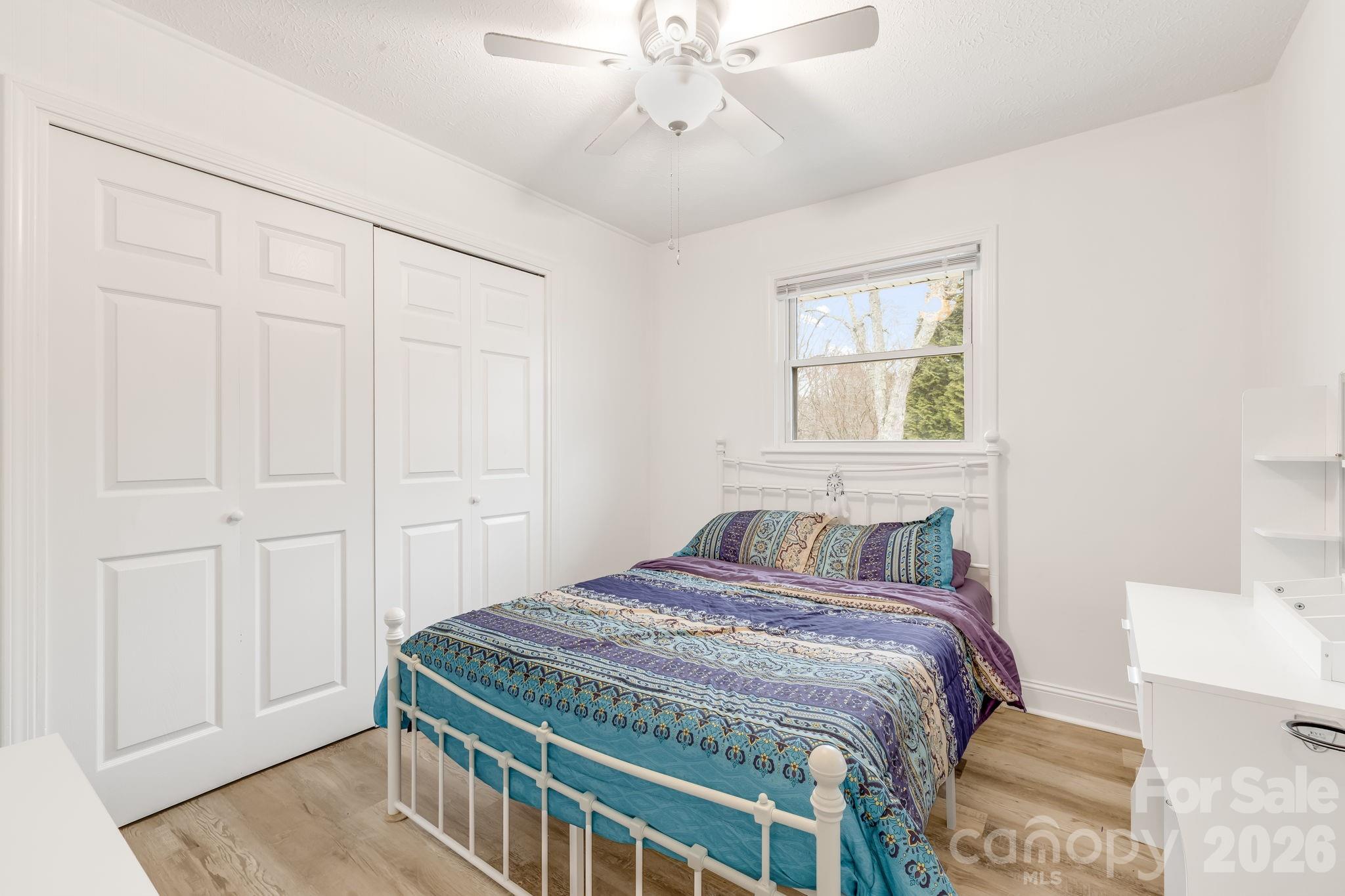 52 Baby Jane Lane Hendersonville NC 28792