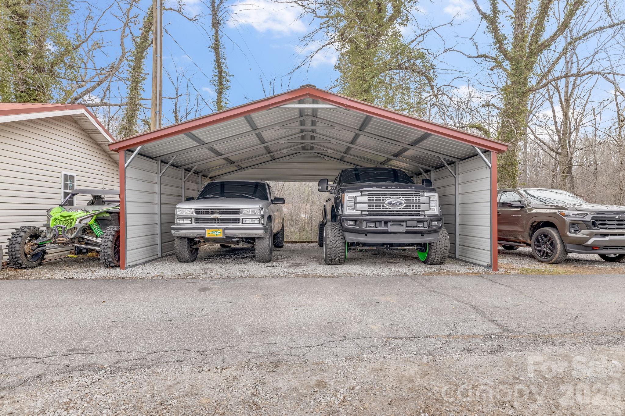 52 Baby Jane Lane Hendersonville NC 28792