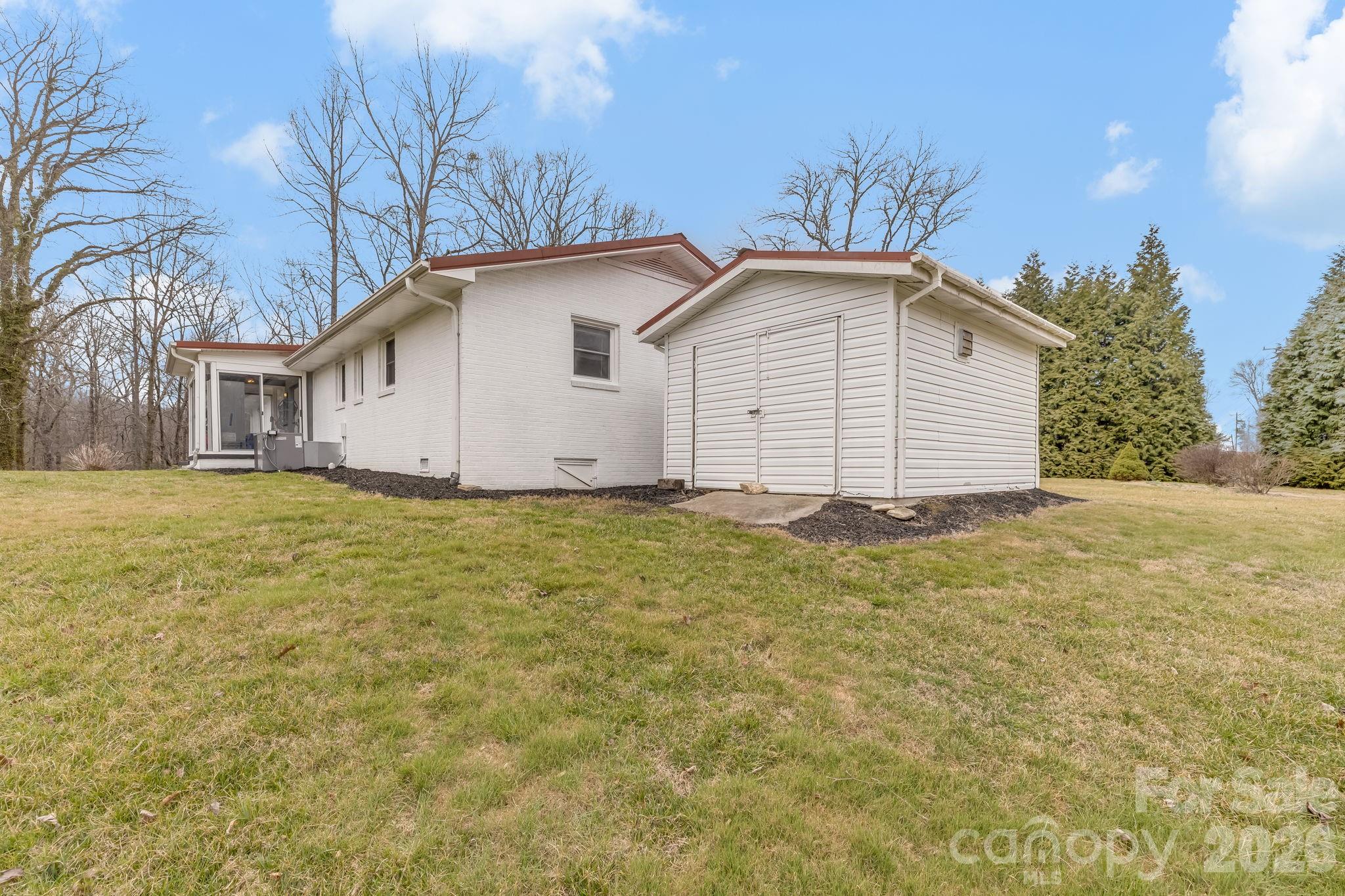 52 Baby Jane Lane Hendersonville NC 28792