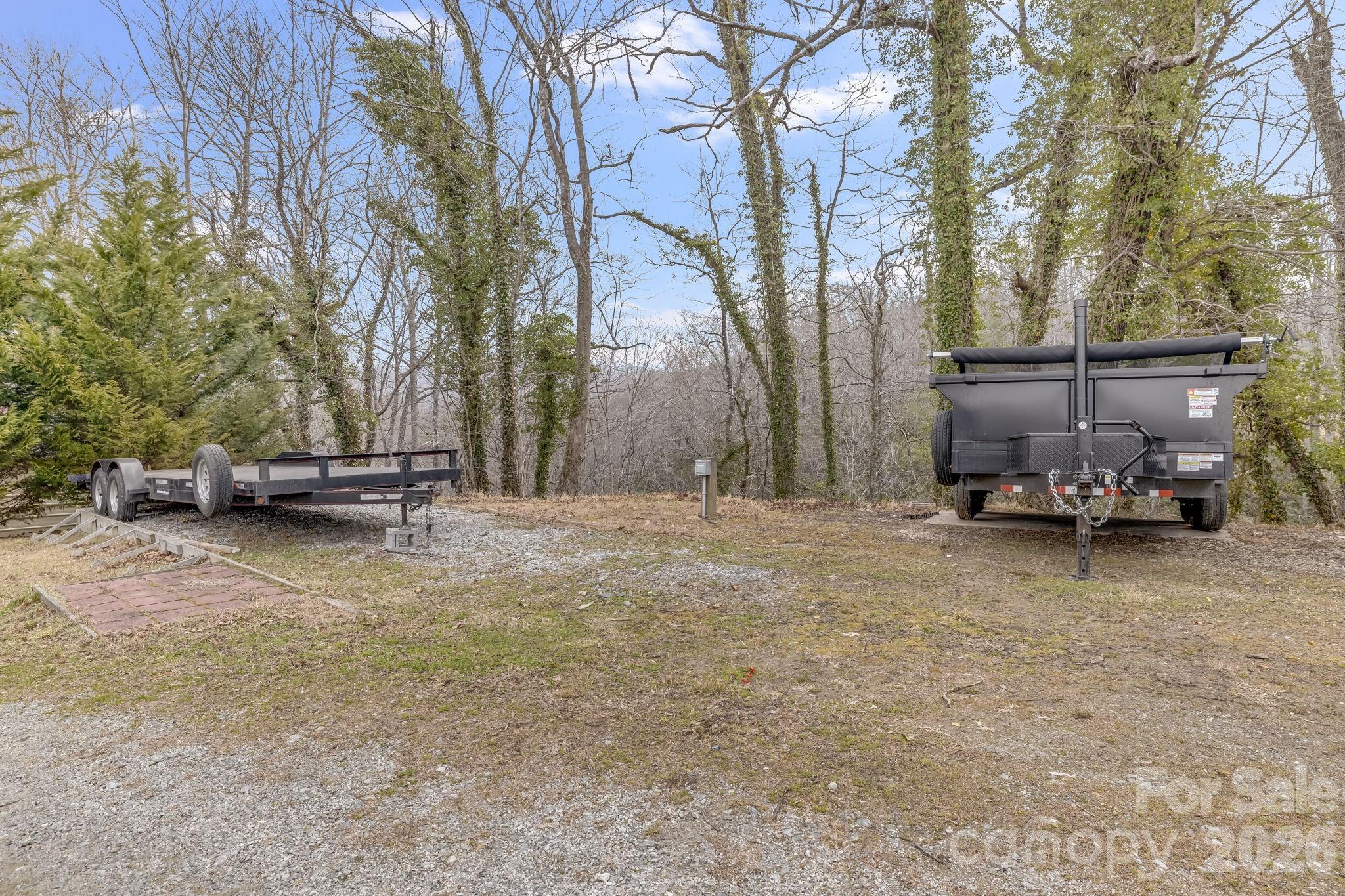 52 Baby Jane Lane Hendersonville NC 28792