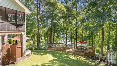 91 Island View Court Mill Spring NC 28756