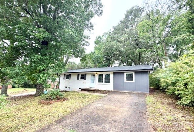 1450 3rd Street Hickory NC 28602