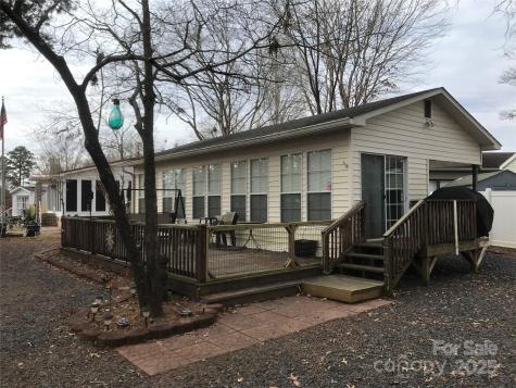 135/137 Indian Harbor Trail Mount Gilead NC 27306