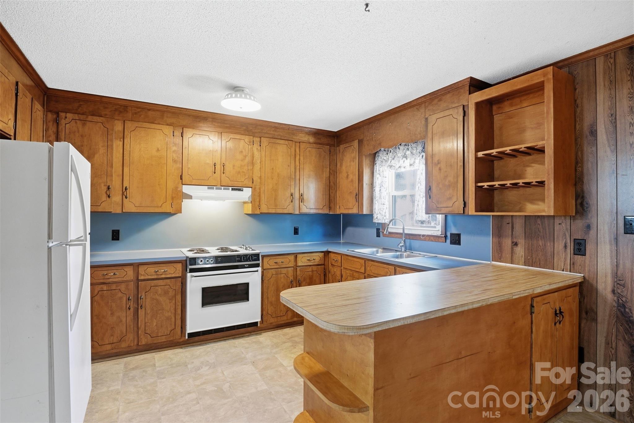 2068 Knight Road Lancaster SC 29720