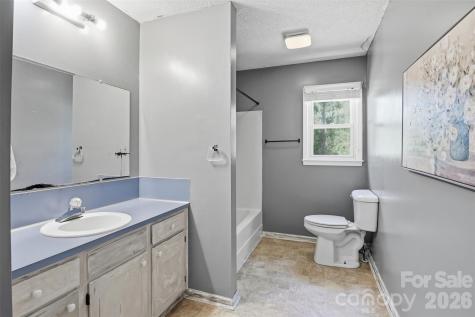 2068 Knight Road Lancaster SC 29720