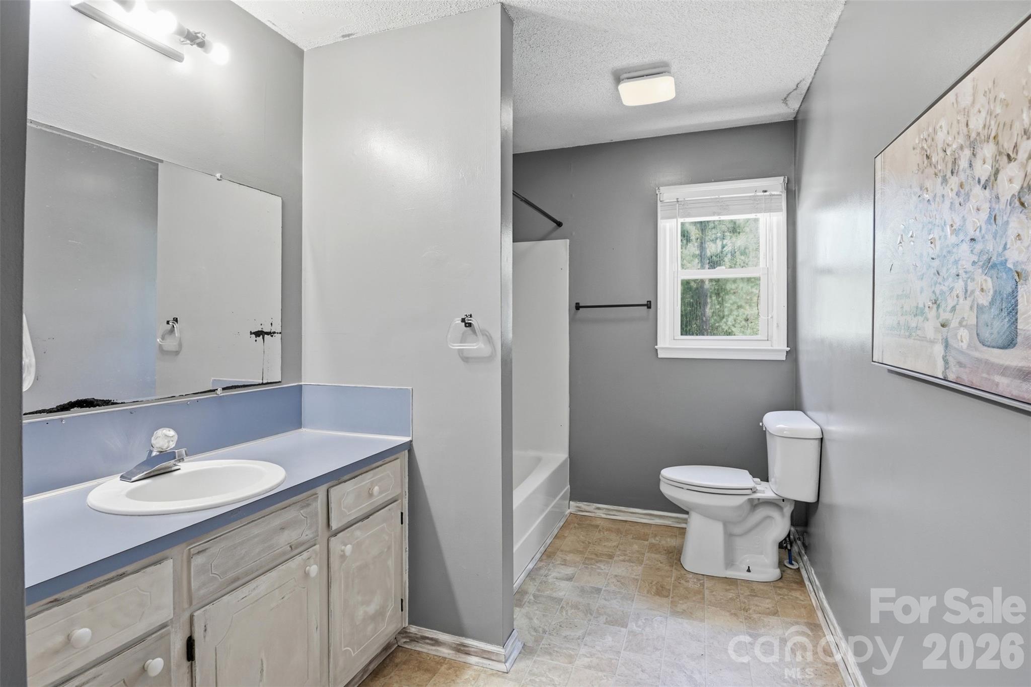 2068 Knight Road Lancaster SC 29720