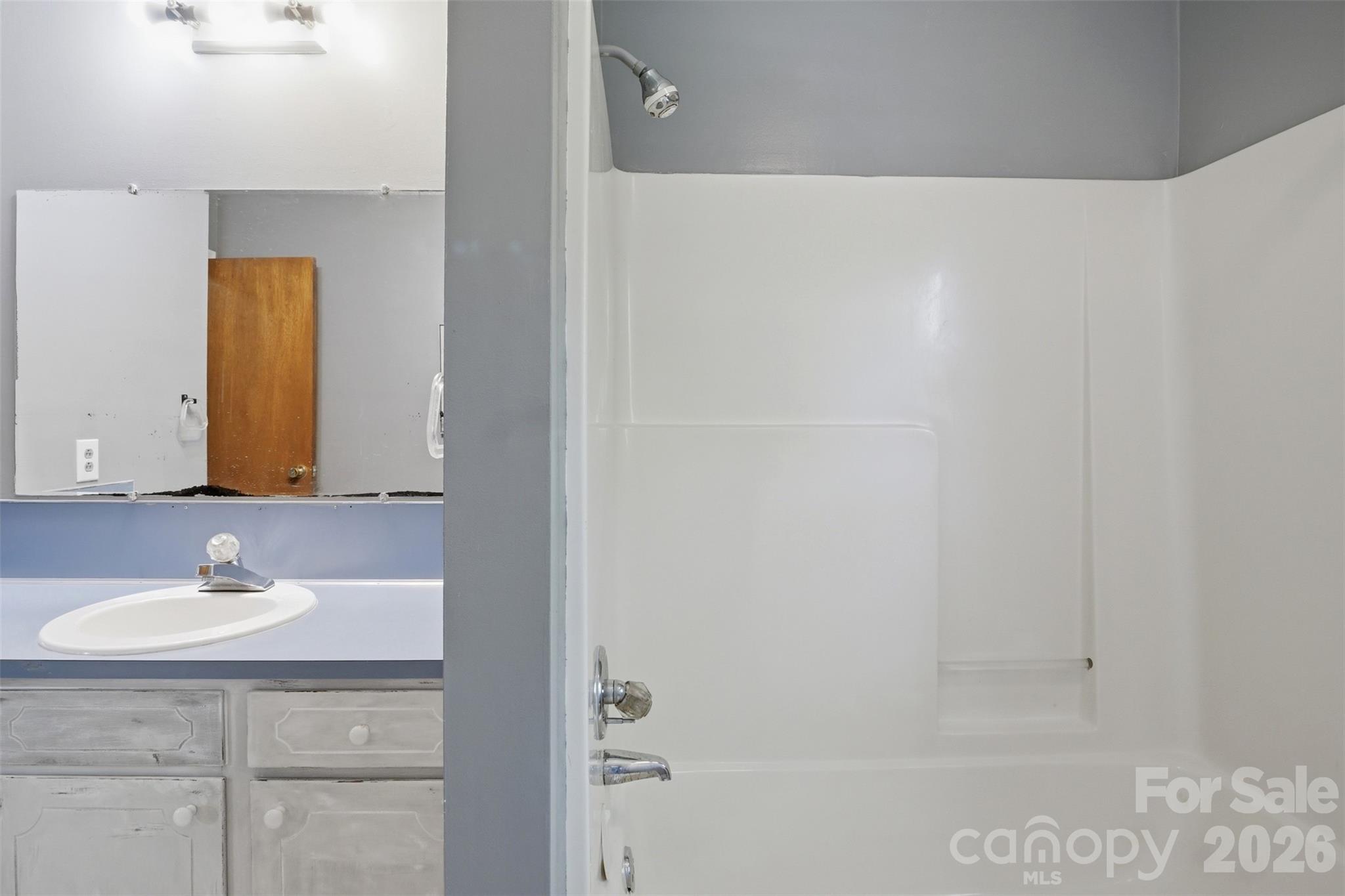 2068 Knight Road Lancaster SC 29720