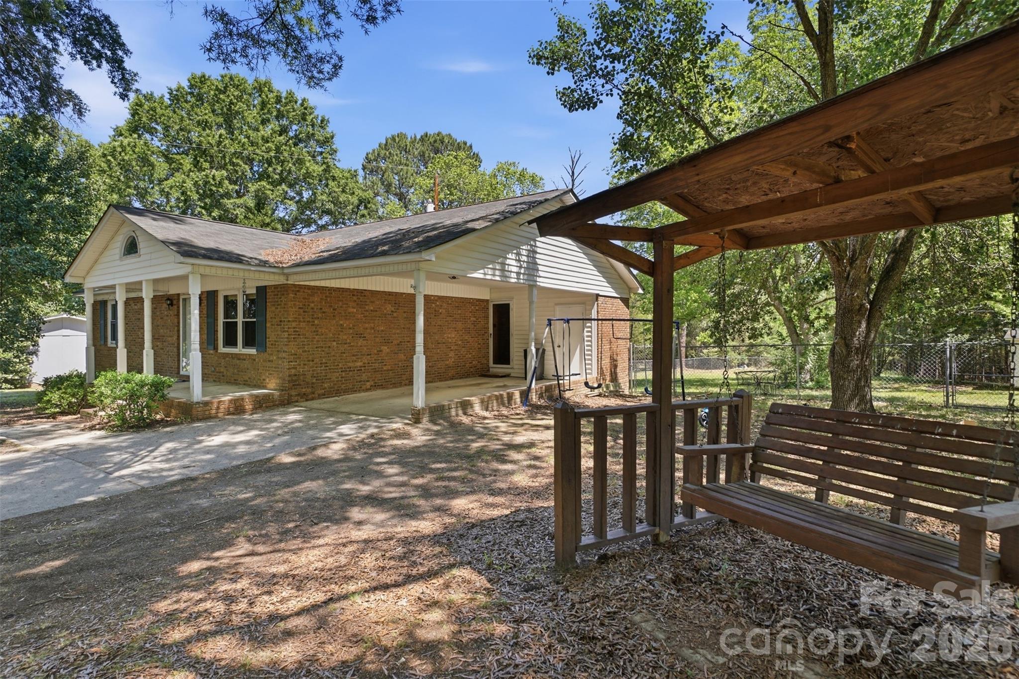 2068 Knight Road Lancaster SC 29720
