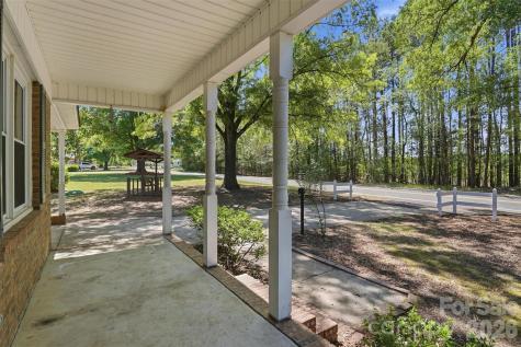 2068 Knight Road Lancaster SC 29720