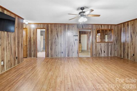 2068 Knight Road Lancaster SC 29720