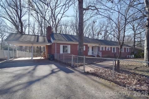 936 23rd Avenue NE Hickory NC 28601
